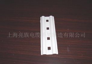 鍍鋅沖孔橋架在安裝上有什么樣的規(guī)范？